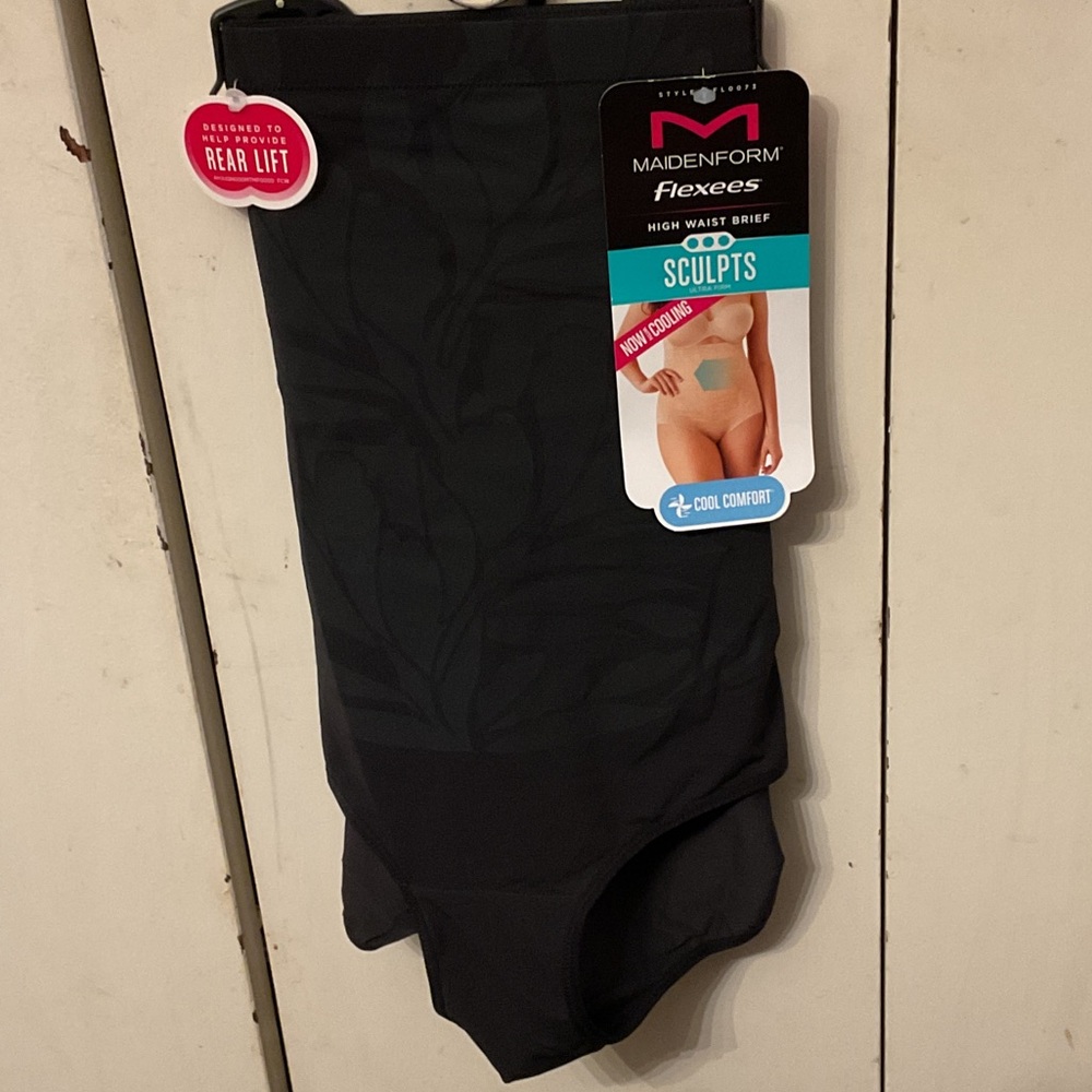 Maidenform Black High-Waist Sculpting Brief - Rear Lift